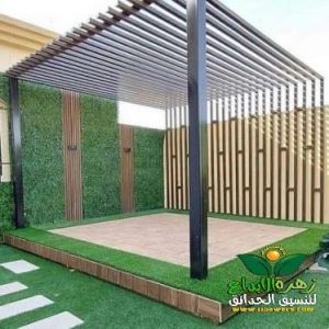 فني تركيب مظلات